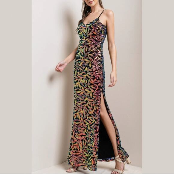 Soieblu Midnight Star Sequin Evening Gown Black Size Medium LIKE NEW - Picture 1 of 3